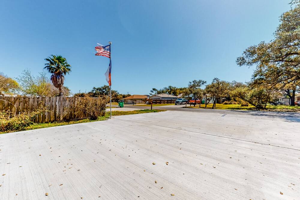 Photo of Others in Aransas Pass