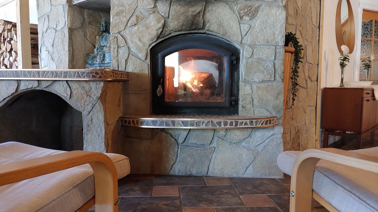 Photo of Livingroom in Rawdon