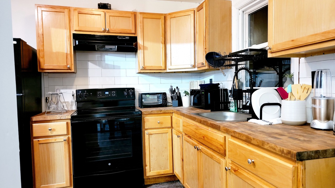 Photo of Kitchen in Summerville Historic District