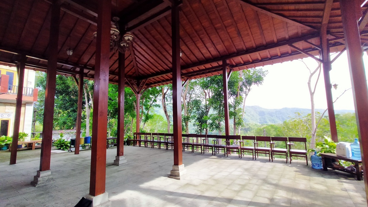 Photo of Patio Balcony in Srimulyo