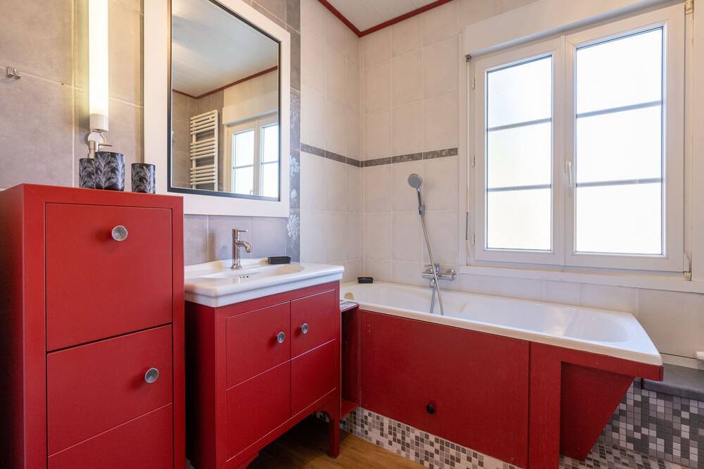 Photo of Bathroom in Wimille