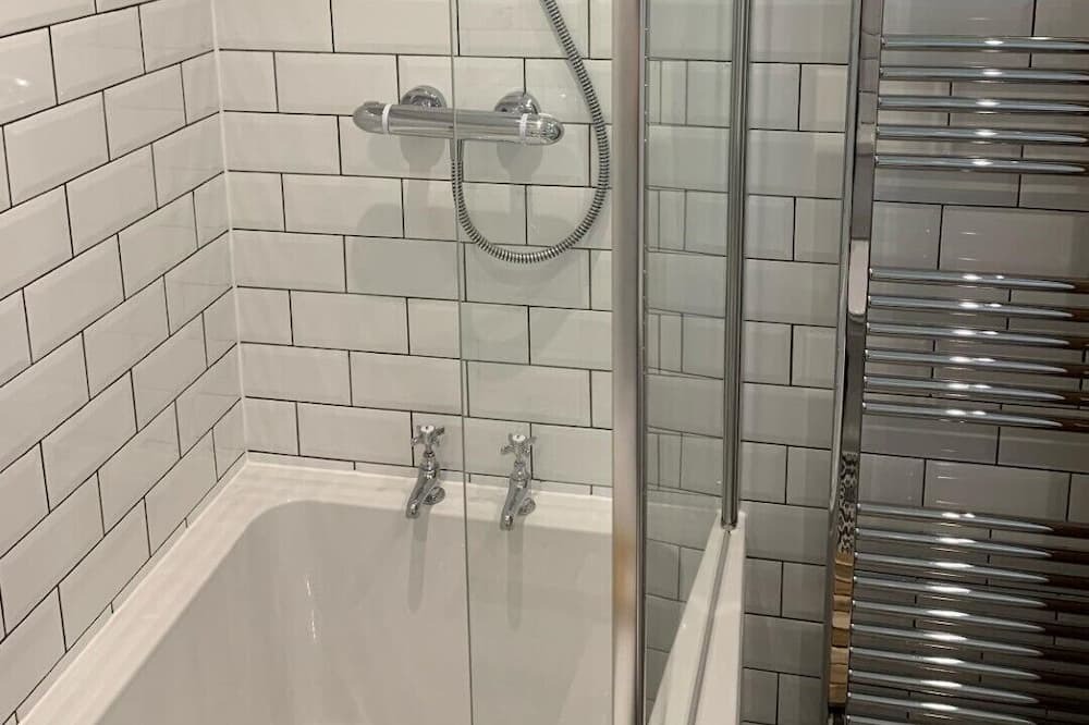 Photo of Bathroom in Findon