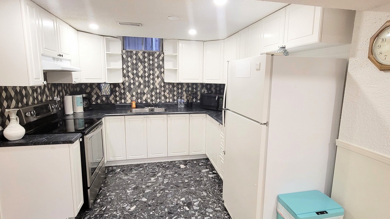 Photo of Kitchen in Lisgar