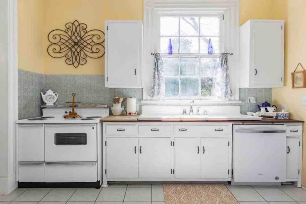 Photo of Kitchen in Prattville