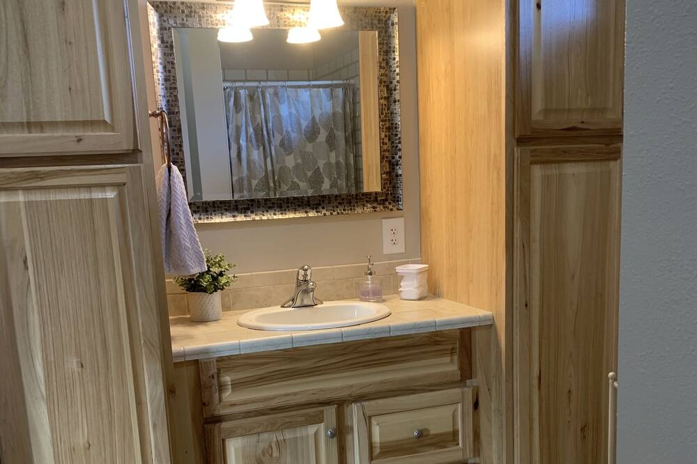 Photo of Bathroom in East Wenatchee