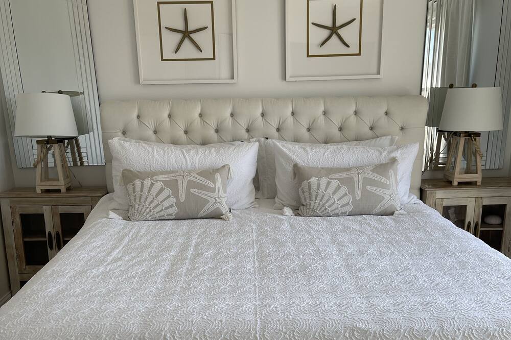 Photo of Bedroom in Mattapoisett Center