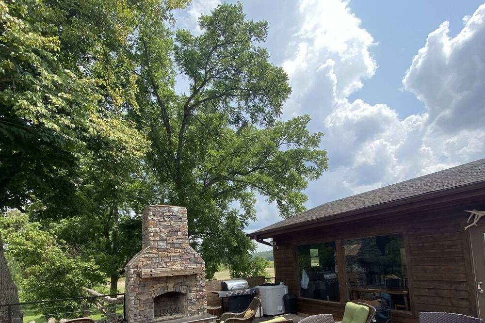 Photo of Patio Balcony in Hardy