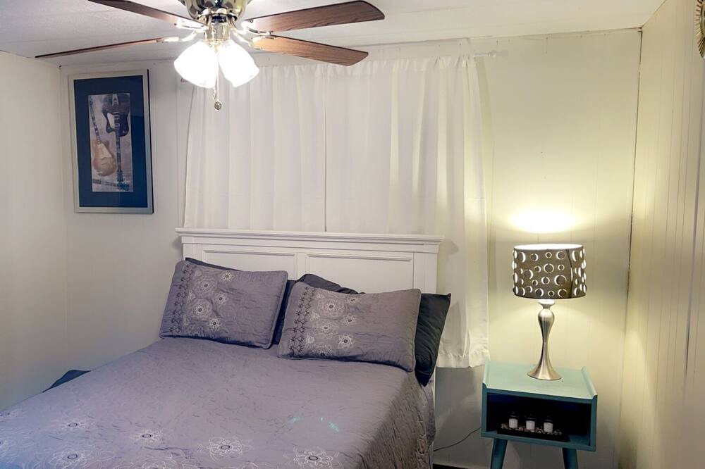 Photo of Bedroom in Elmo