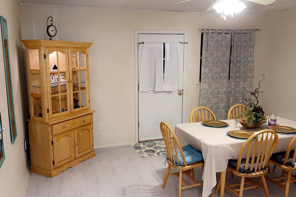 Photo of Kitchen in Elmo