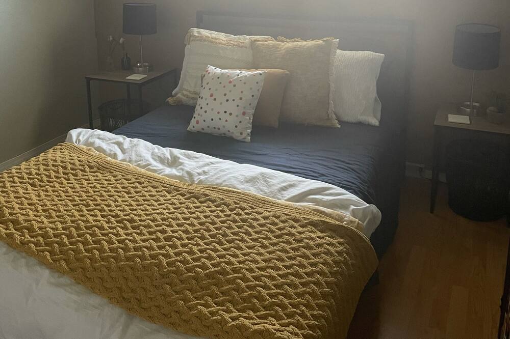 Photo of Bedroom in Tulare
