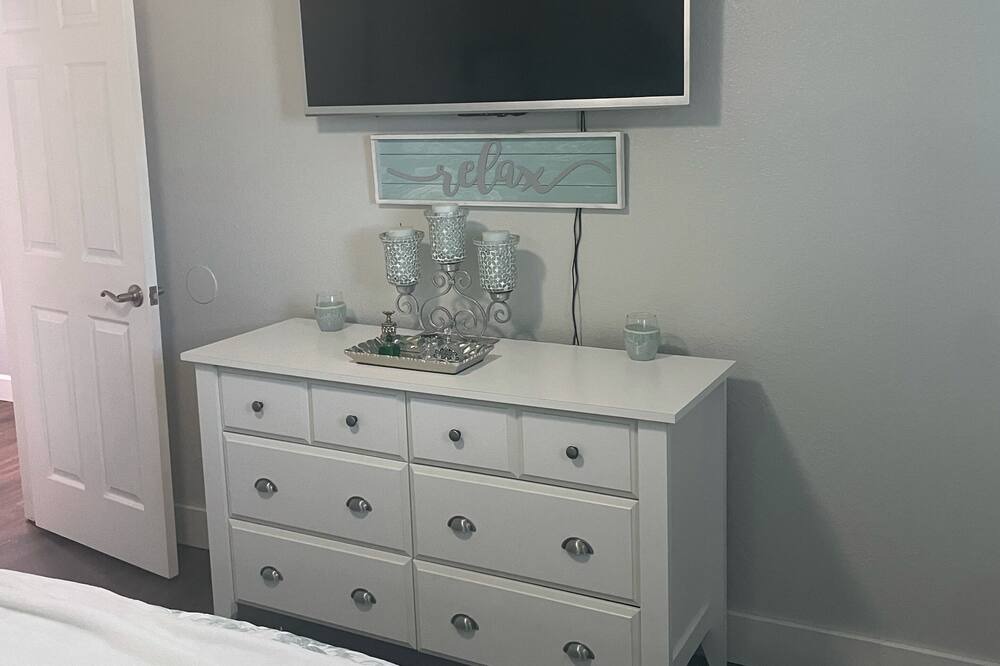 Photo of Bedroom in Tulare