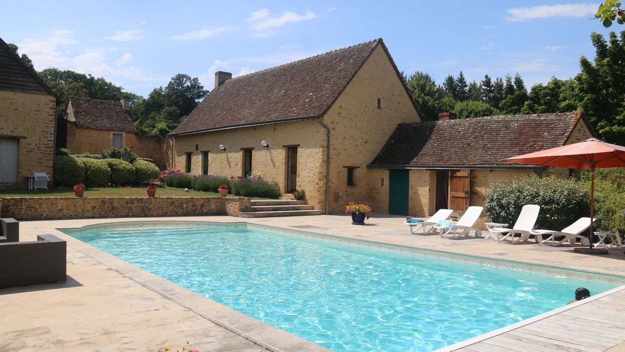 Photo of Outdoor in Lombron