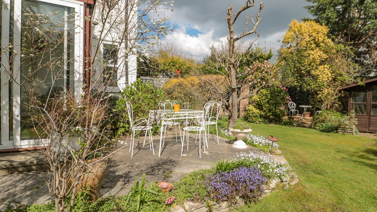 Photo of Others in Boscombe