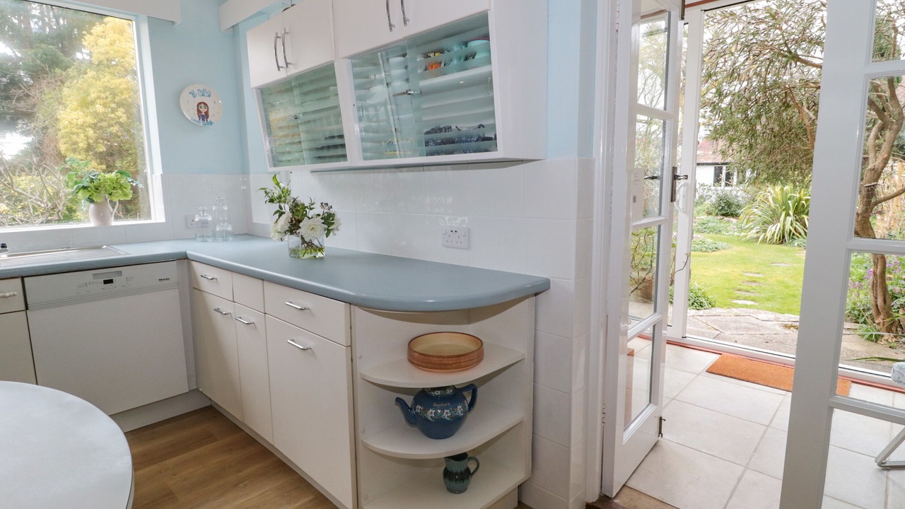 Photo of Others in Boscombe