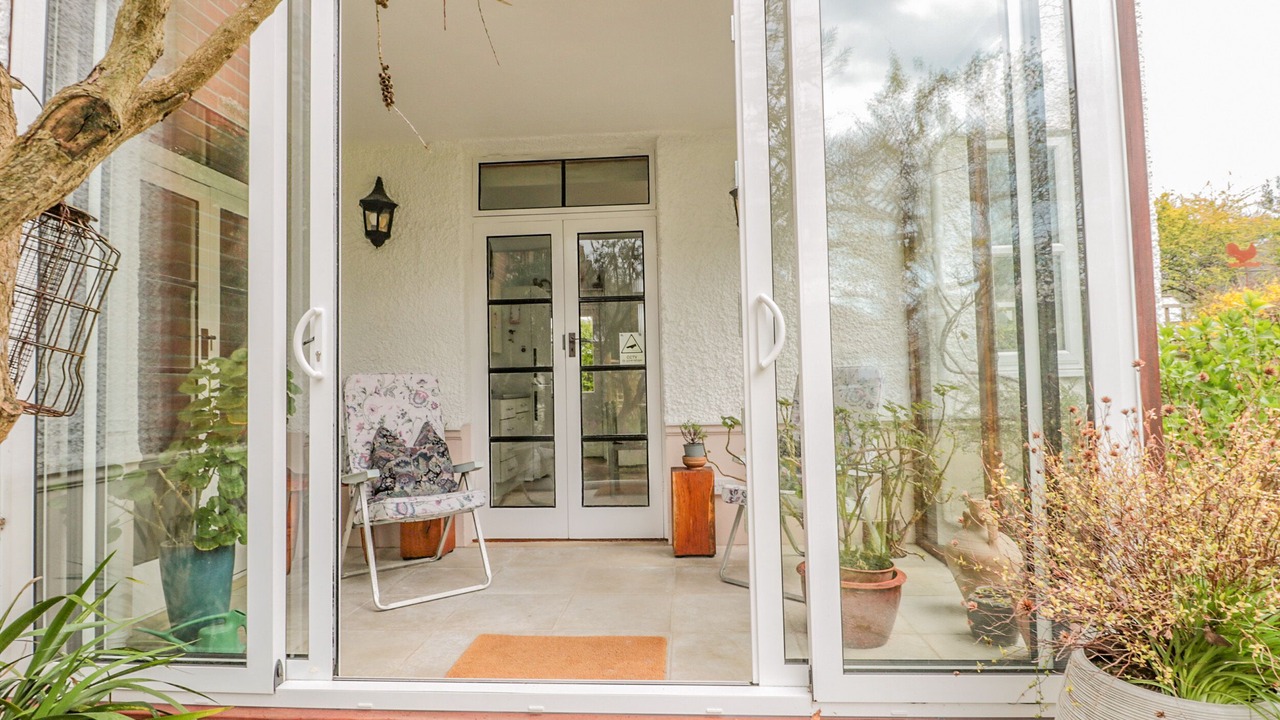 Photo of Others in Boscombe