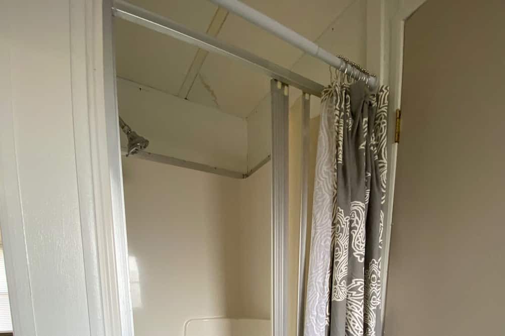 Photo of Bathroom in Fort Smith