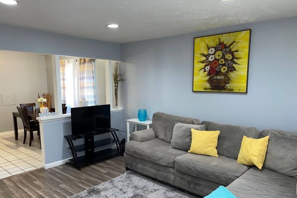 Photo of Livingroom in Oak Park