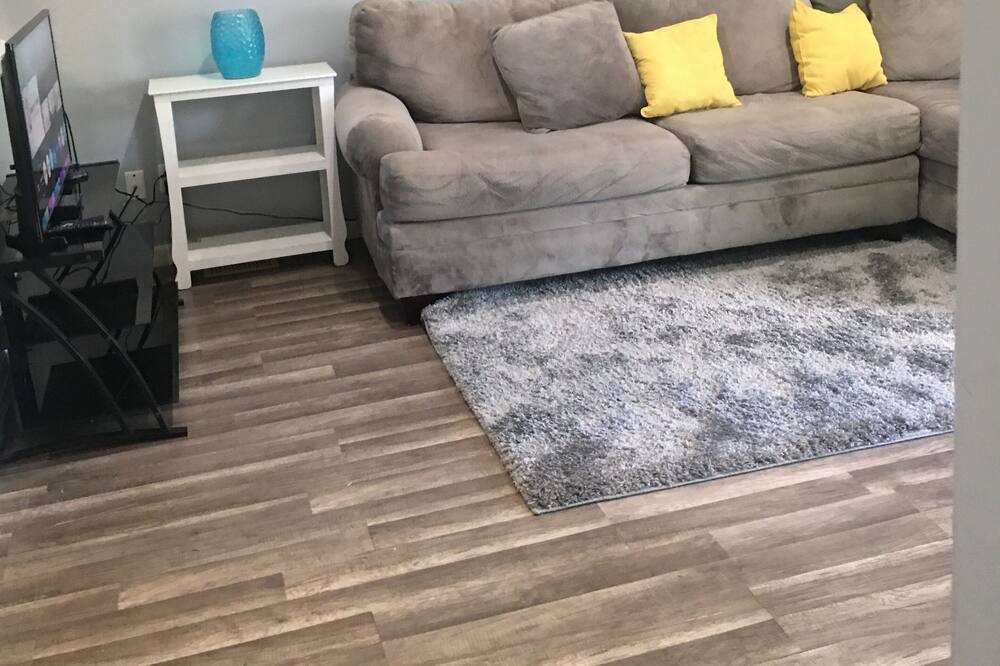 Photo of Livingroom in Oak Park