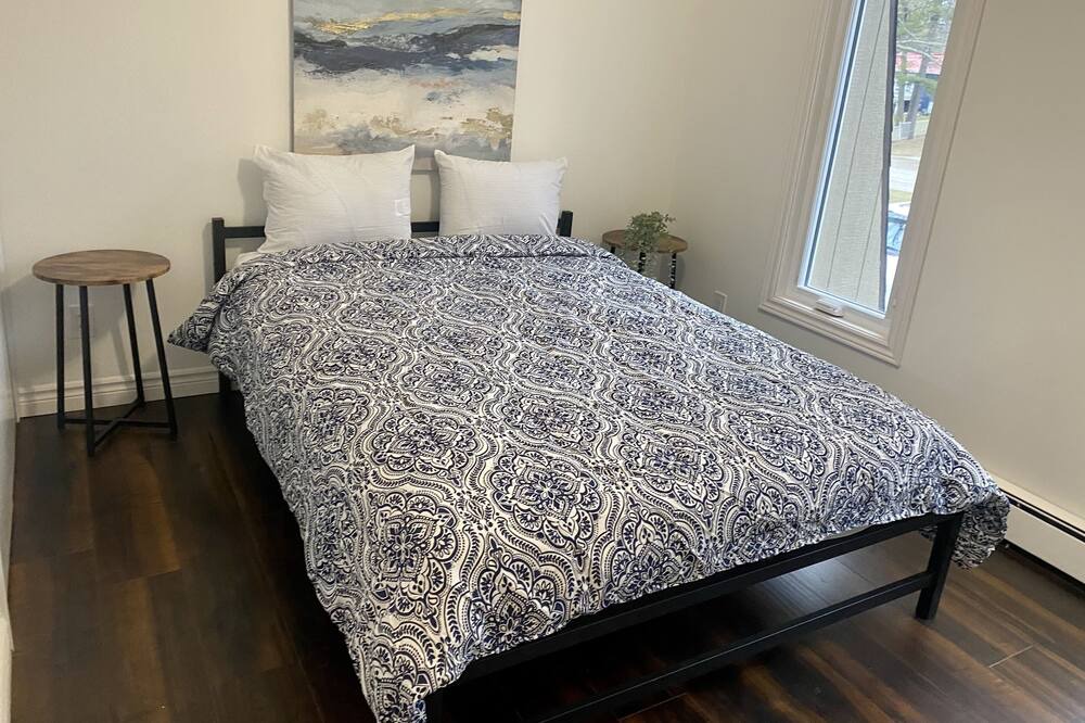 Photo of Bedroom in Port Franks