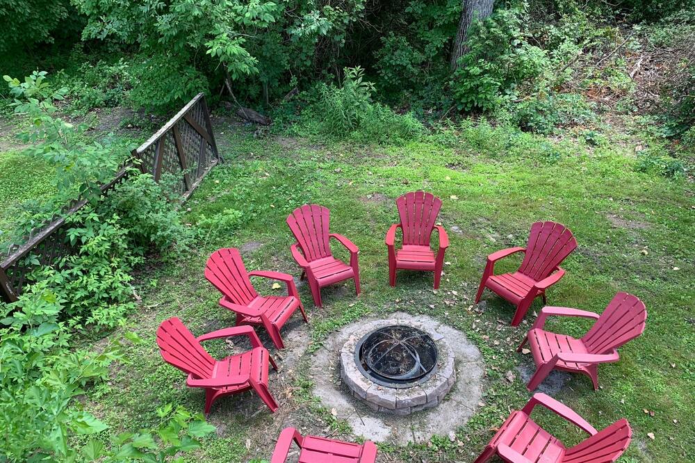 Photo of Outdoor in Port Franks