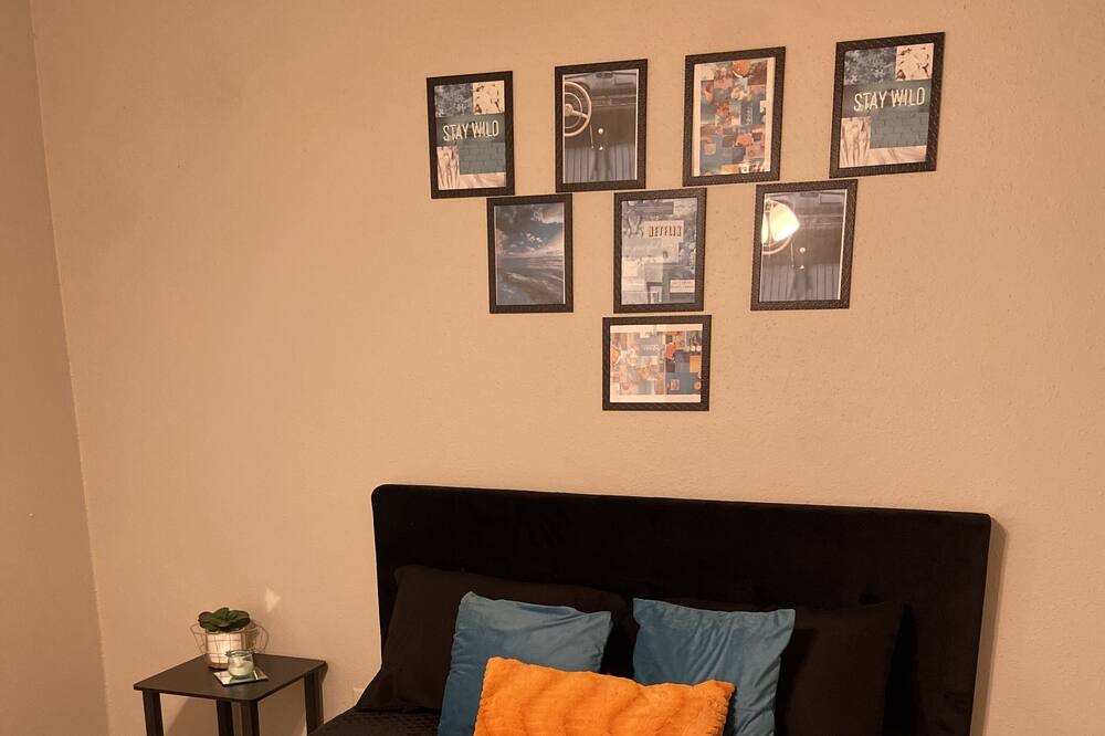 Photo of Bedroom in Lazybrook/Timbergrove