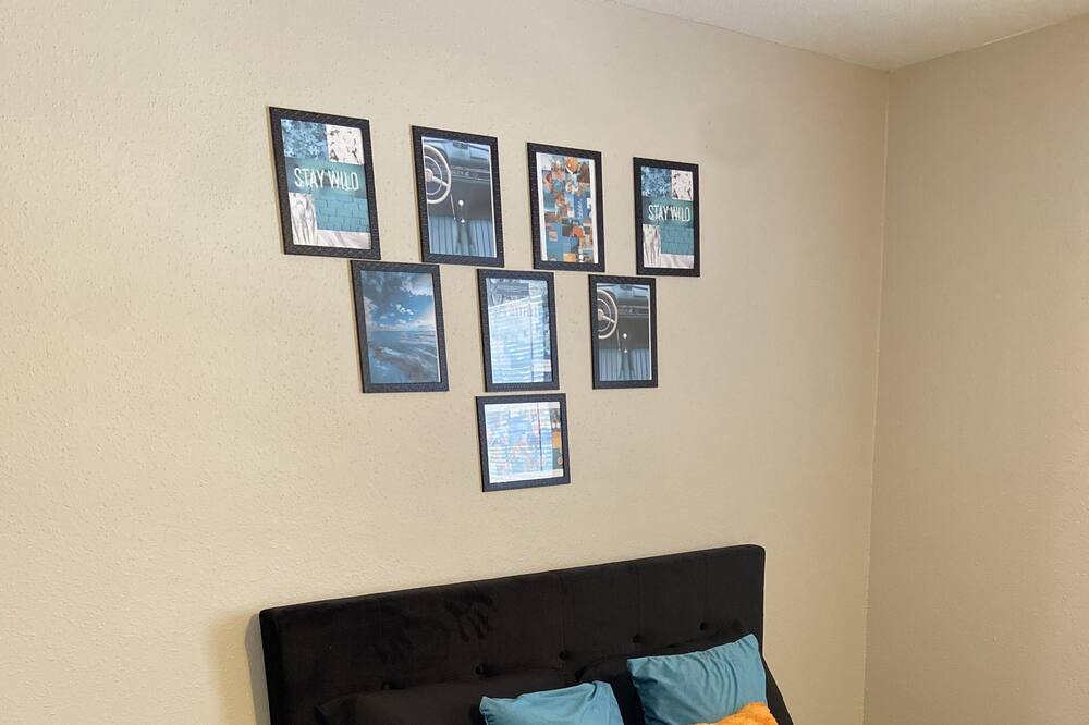 Photo of Bedroom in Lazybrook/Timbergrove