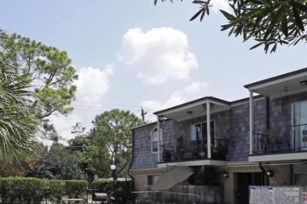 Photo of Outdoor in Lazybrook/Timbergrove