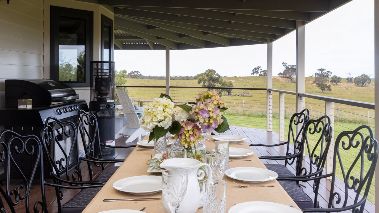 Photo of Others in Elaine