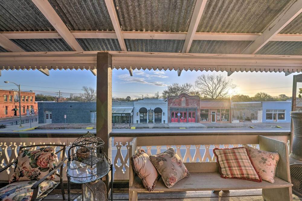 Photo of Patio Balcony in Calvert