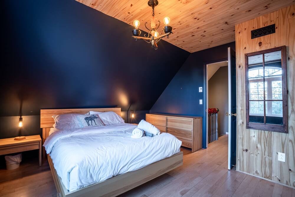 Photo of Bedroom in Saint Come