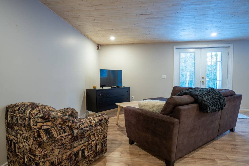 Photo of Livingroom in Saint Come