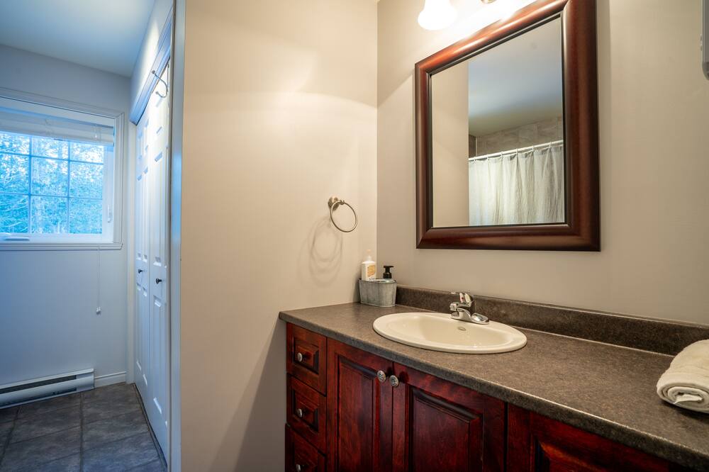 Photo of Bathroom in Saint Come