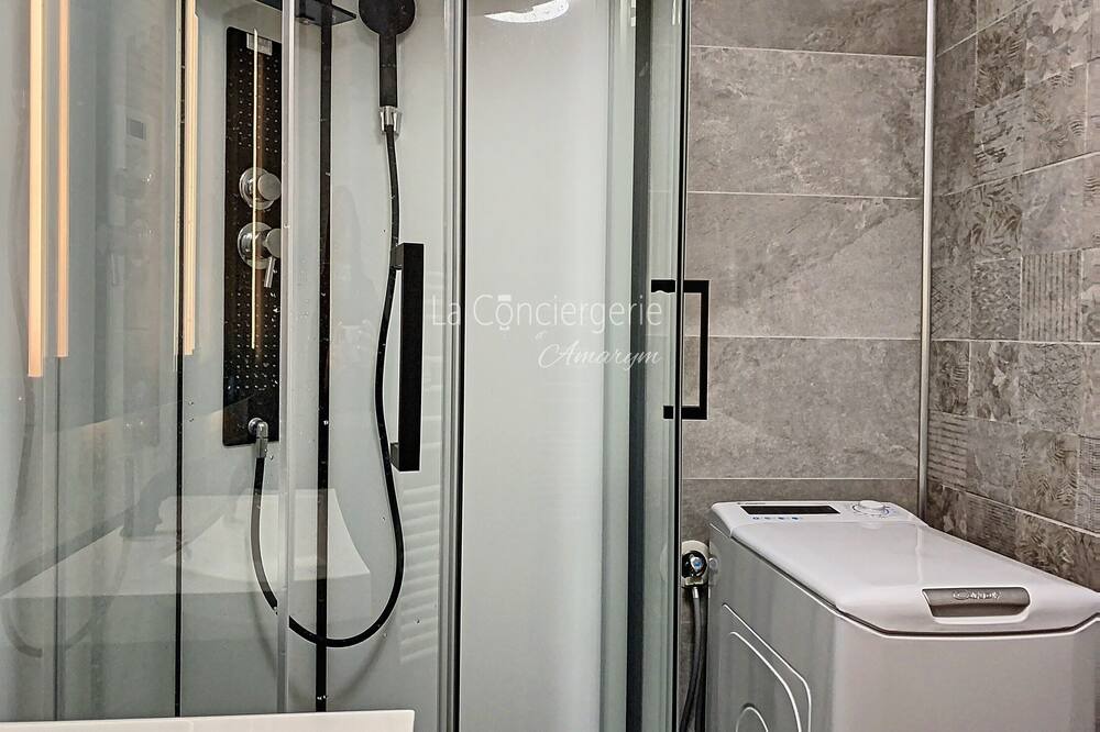 Photo of Bathroom in Criel-sur-Mer