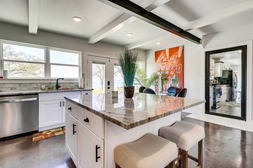 Photo of Kitchen in Tow