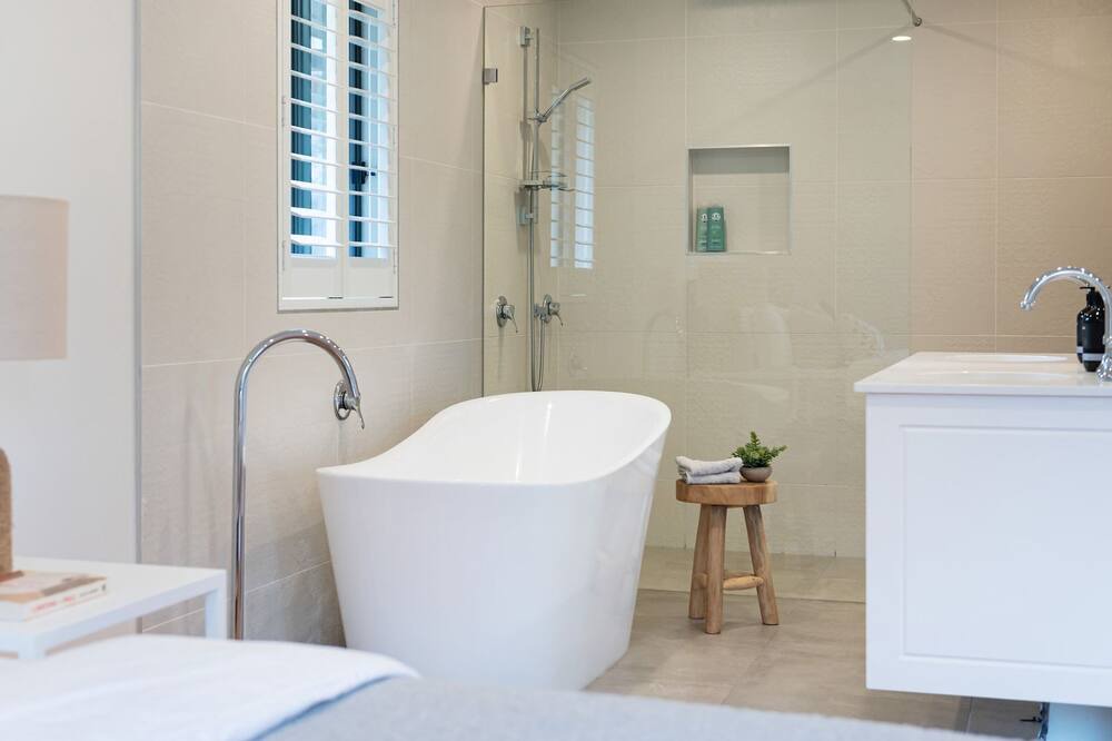Photo of Bathroom in Mount Eliza