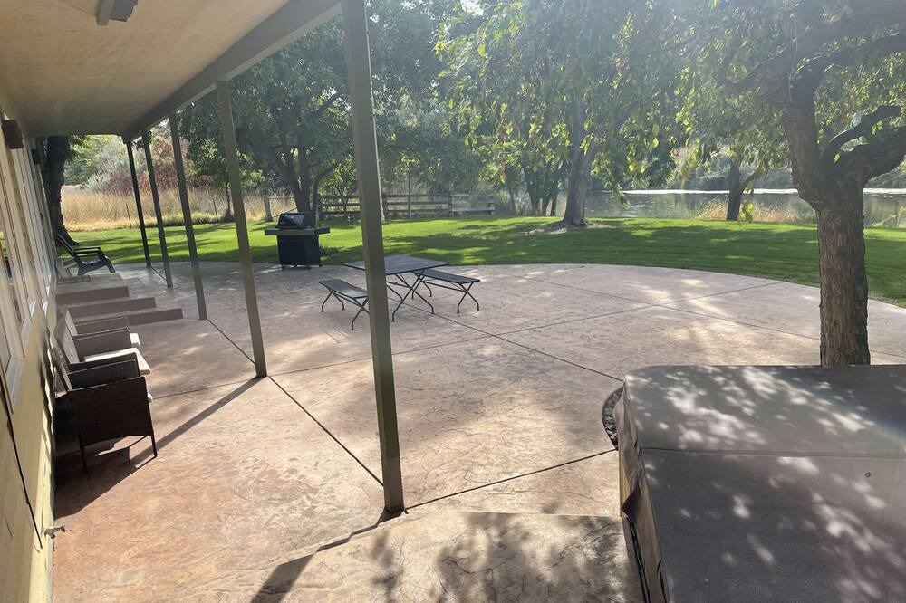 Photo of Outdoor in Benton County