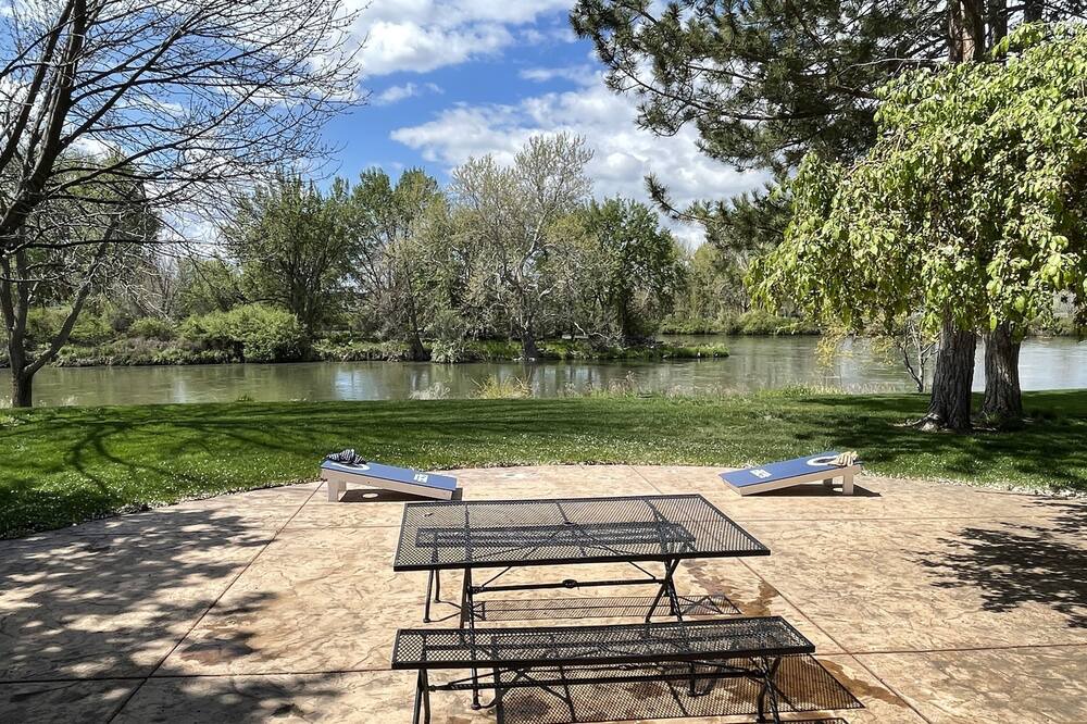 Photo of Outdoor in Benton County