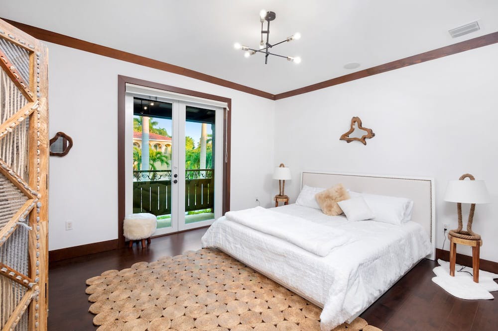 Photo of Bedroom in North Bay Village