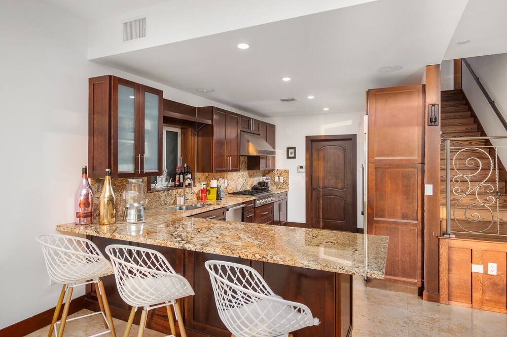 Photo of Kitchen in North Bay Village