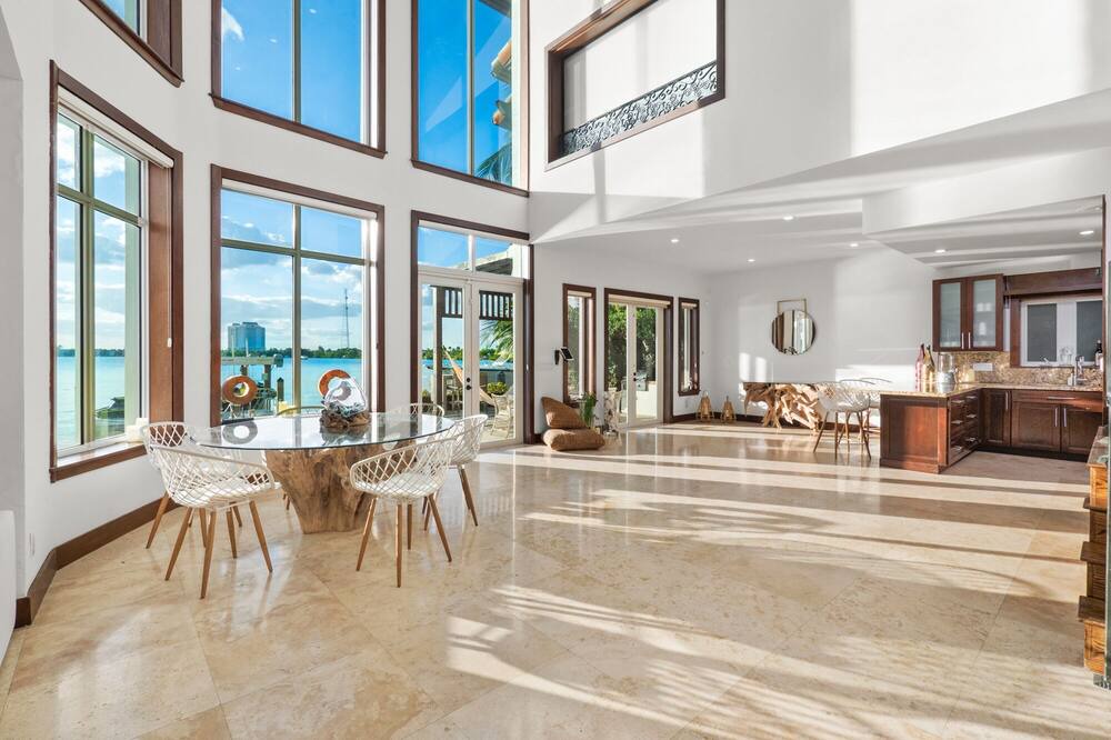 Photo of Others in North Bay Village