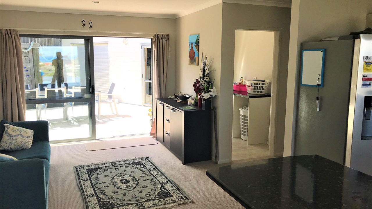 Photo of Others in Cable Bay