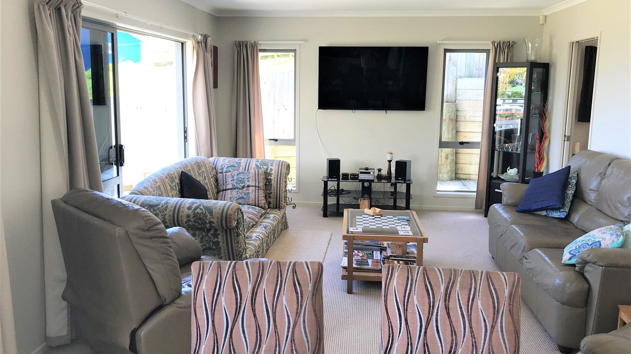 Photo of Others in Cable Bay