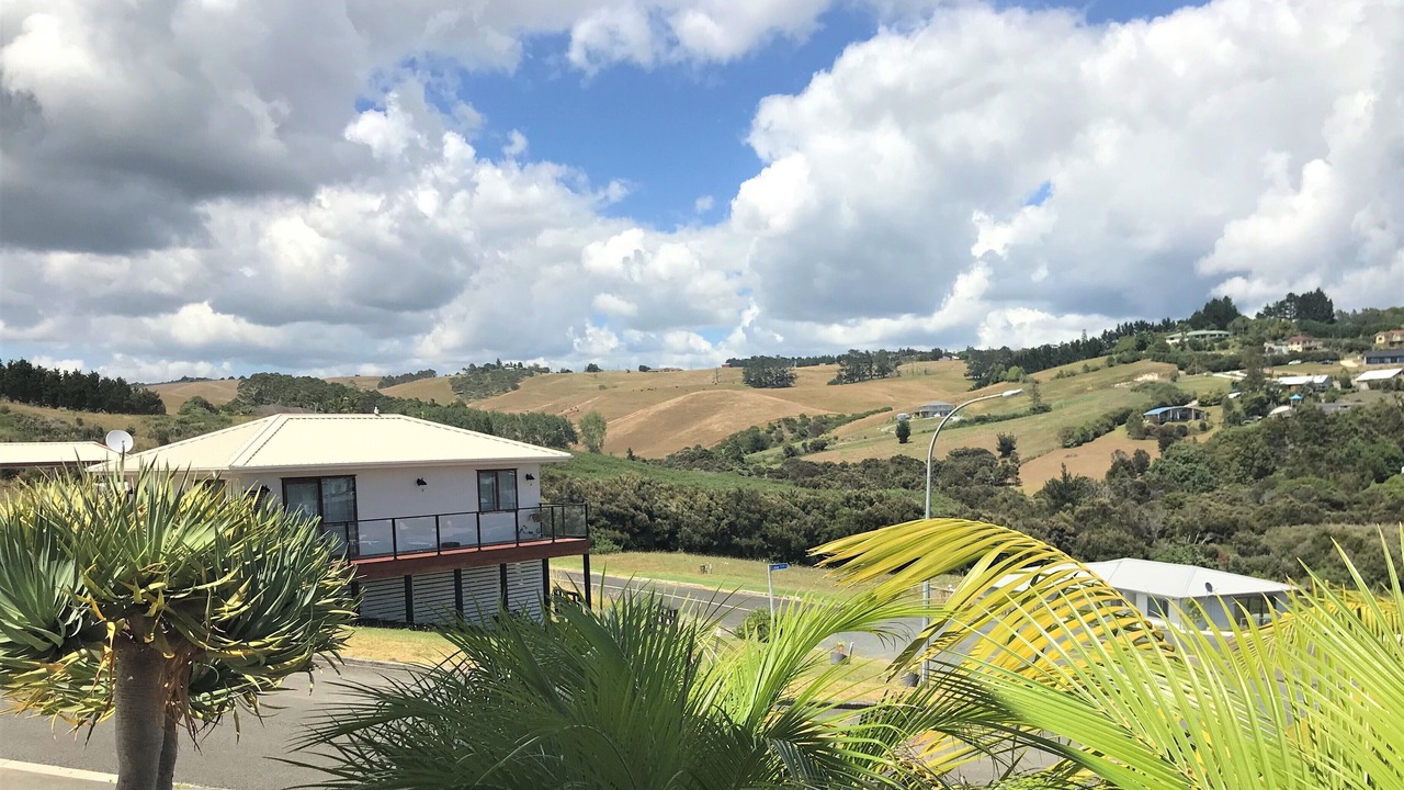 Photo of Others in Cable Bay