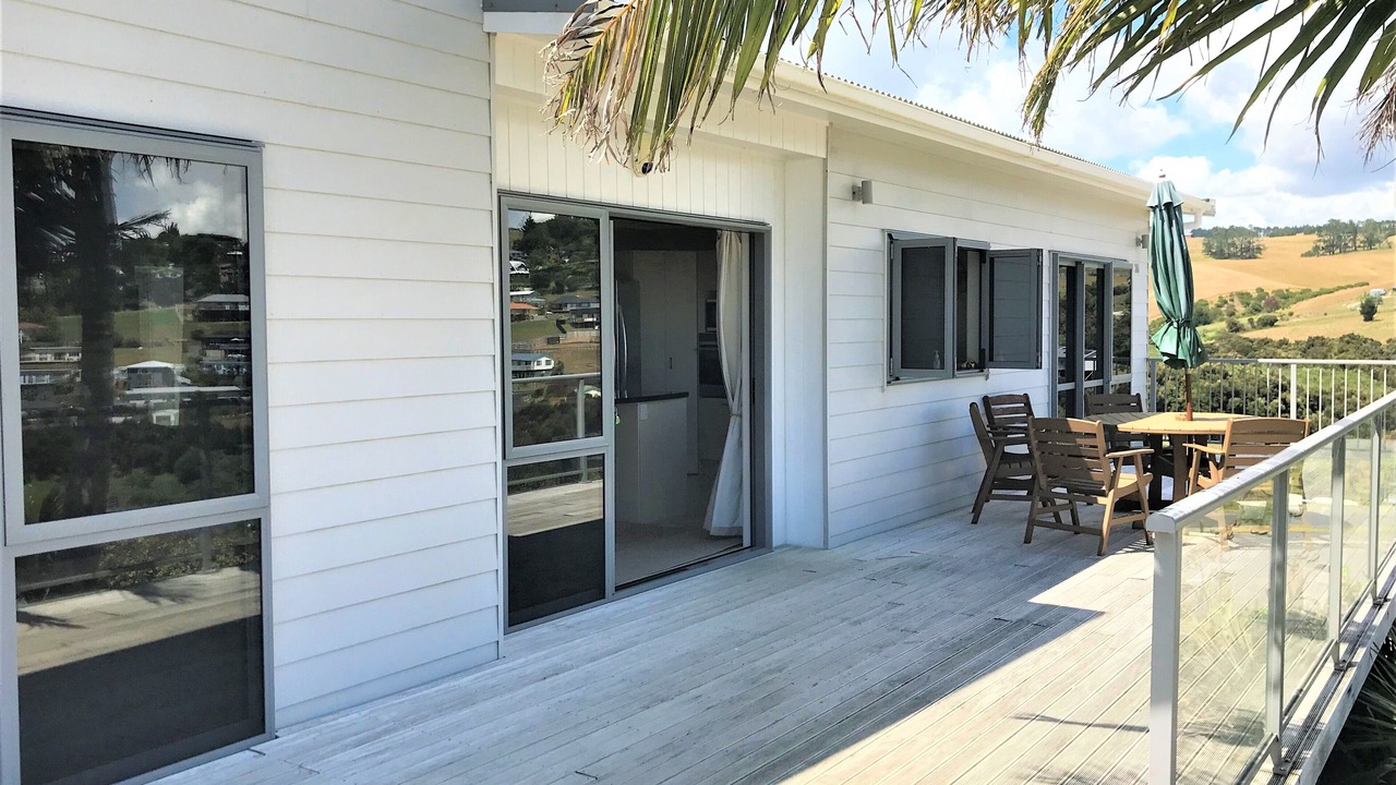 Photo of Outdoor in Cable Bay