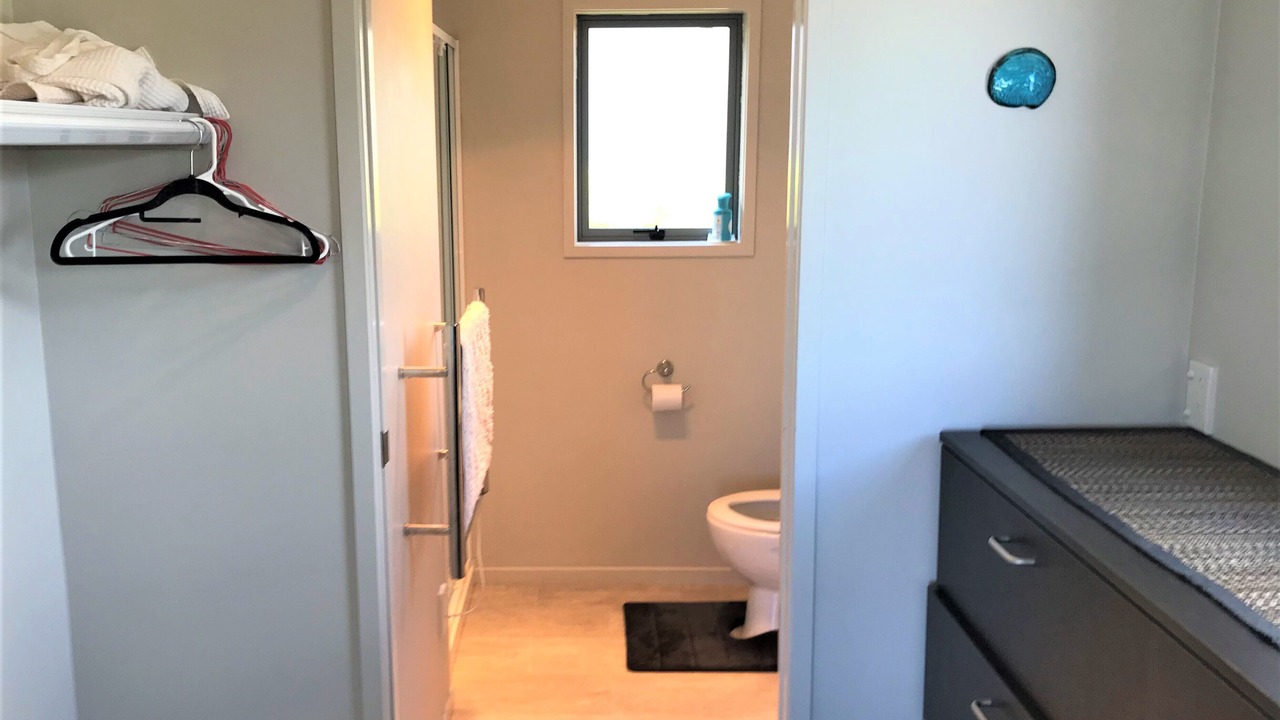 Photo of Others in Cable Bay