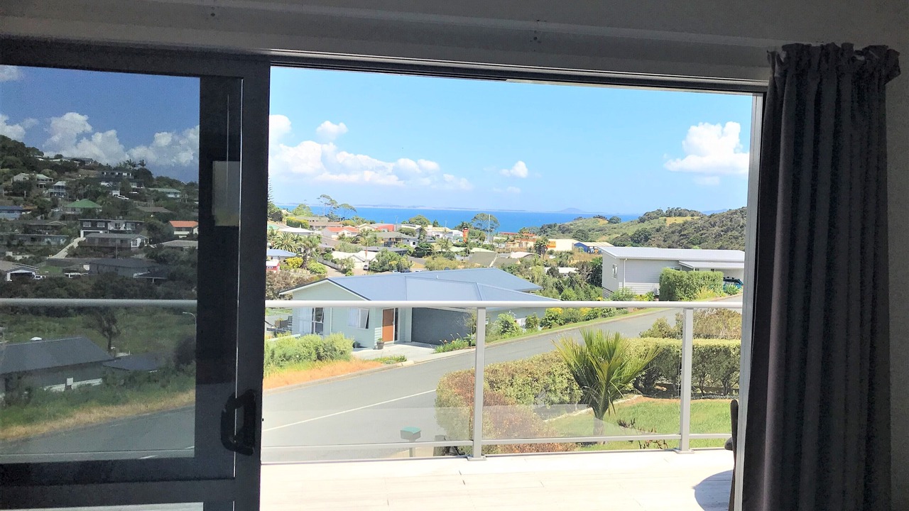 Photo of Others in Cable Bay