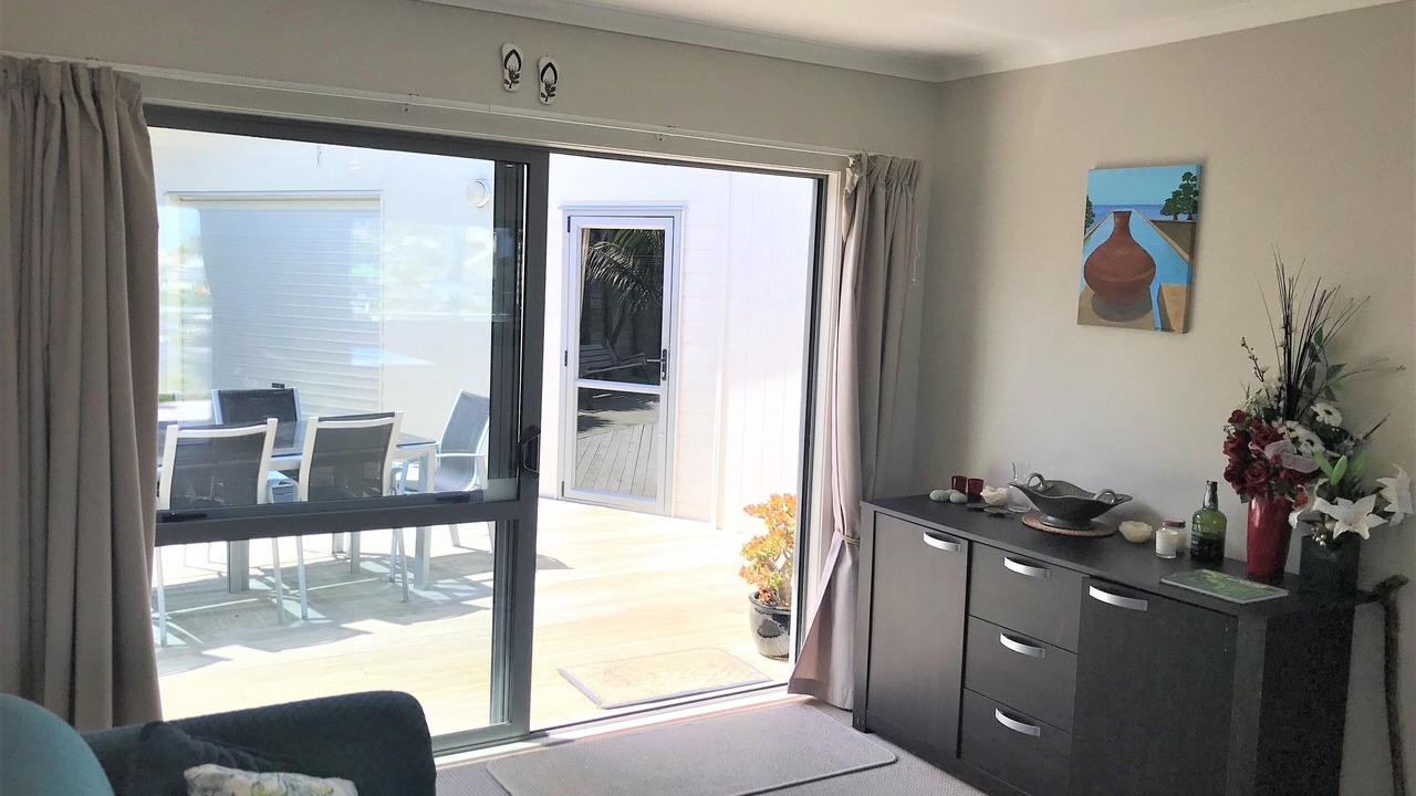 Photo of Others in Cable Bay