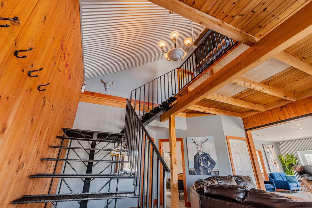 Photo of Livingroom in Saint-Michel-des-Saints