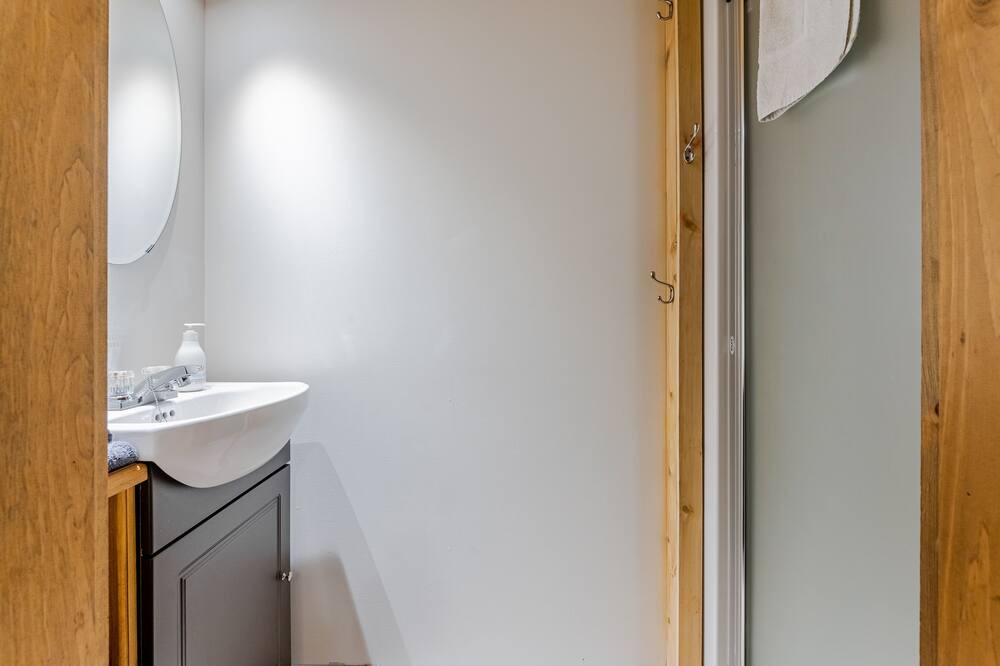 Photo of Bathroom in Saint-Michel-des-Saints