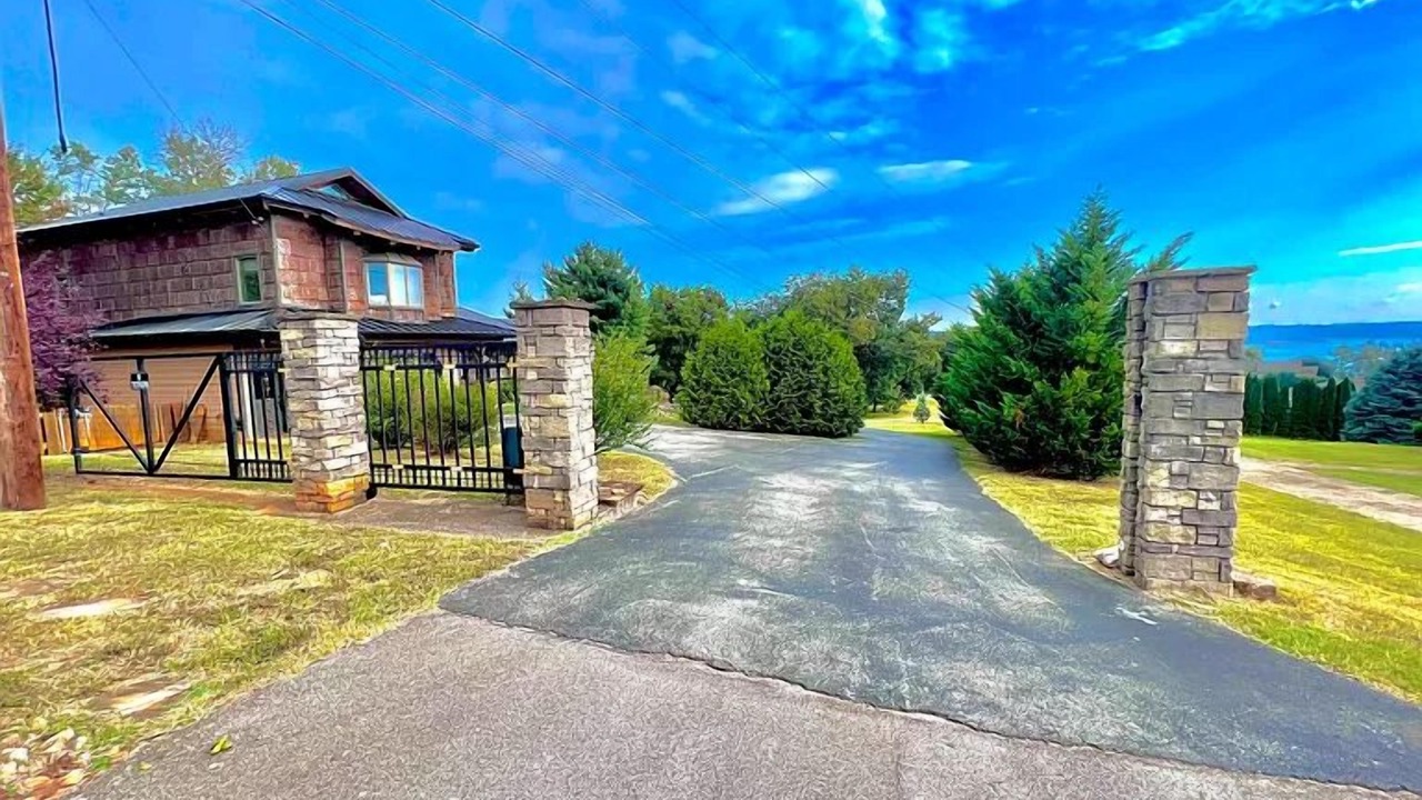 Photo of Outdoor in Dandridge